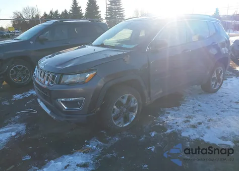 2019 Jeep Compass Limited 4X4 z USA, uszkodzony, nr VIN 3C4NJDCB1KT734286